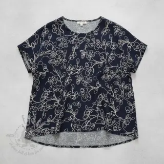 Dubbelgasväv/muslin EMBROIDERY Climbing flowers navy