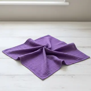 Dvojitá gázovina/mušelín violet