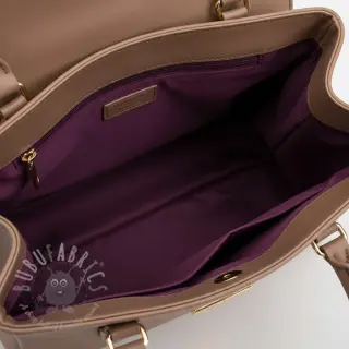 Satin bordeaux