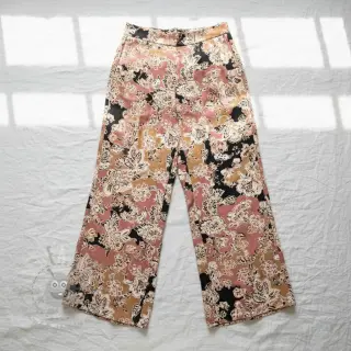 Viskos SATIN Flowie Noe black digital print