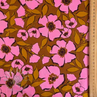 Bomullstyg SATIN Flower Kala caramel