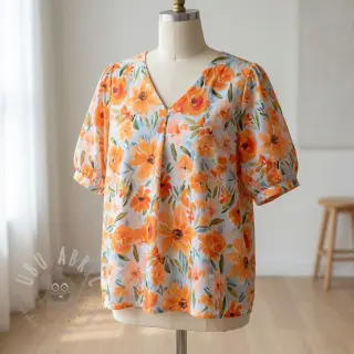 Bomullstyg VOILE Sarah flowers digital print