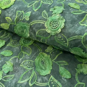 Bomullstyg TIE DYE EMBROIDERY Flora design A