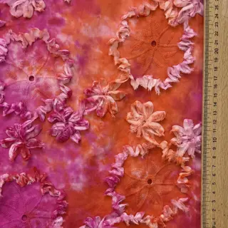 Bavlnená látka TIE DYE EMBROIDERY Eva tape design F