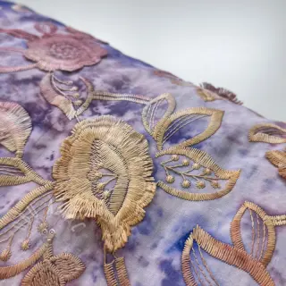 Bomullstyg TIE DYE EMBROIDERY Flora design C