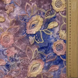 Bomullstyg TIE DYE EMBROIDERY Flora design C