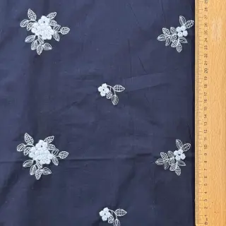 Bavlnená látka VOILE EMBROIDERY Flowers navy