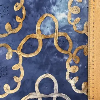 Bavlnená látka TIE DYE EMBROIDERY Elise tape design D