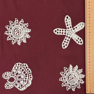Bavlnená látka EMBROIDERY Sea ornaments bordeaux