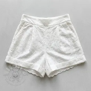 Bomullstyg EMBROIDERY TWO-SIDE SCALLOP Simi white