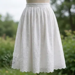 Bomullstyg EMBROIDERY TWO-SIDE SCALLOP Verena white