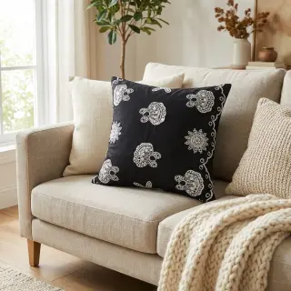 Bavlnená látka EMBROIDERY Sea ornaments black