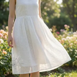 Bomullstyg EMBROIDERY Pattern white