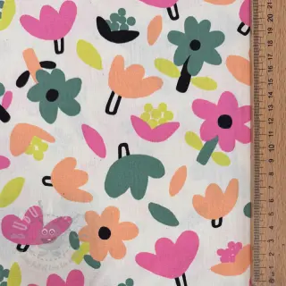 Bomullstyg Flowers natural/green by JENNIFER BOURON ORGANIC