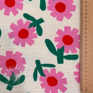 Dubbelgasväv/muslin Flowers natural/pink by JENNIFER BOURON ORGANIC