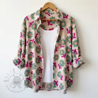Dubbelgasväv/muslin Flowers green by JENNIFER BOURON ORGANIC