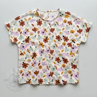 Bomullstyg Flowers natural/lavender by JENNIFER BOURON ORGANIC