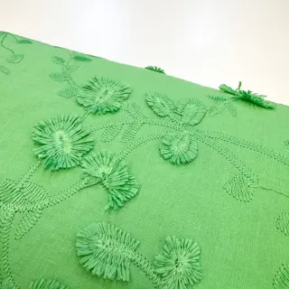 Bavlnená látka EMBROIDERY Catchy leaves green