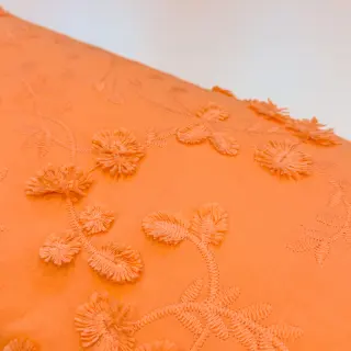 Bavlnená látka EMBROIDERY Catchy leaves orange