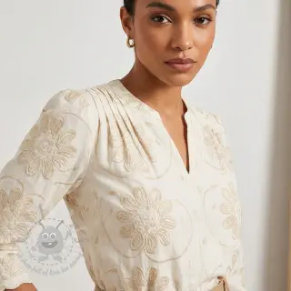 Bomullstyg EMBROIDERY Bellagio butter