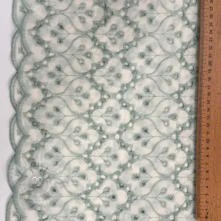 Bomullstyg EMBROIDERY Lilian mint