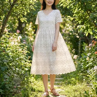 Bomullstyg EMBROIDERY Lilian natural