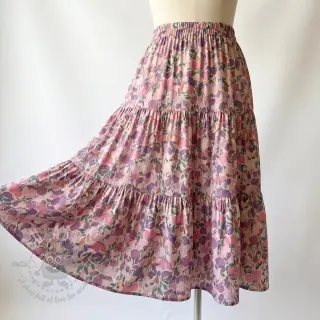 Viskos RAYON POPLIN Simplistic flowers design B