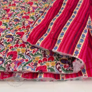 Bomullstyg VOILE STEPPED Paisley flowers white digital print