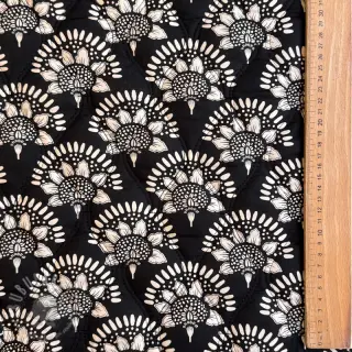 Bomullstyg VOILE STEPPED Bouquet flowers black digital print