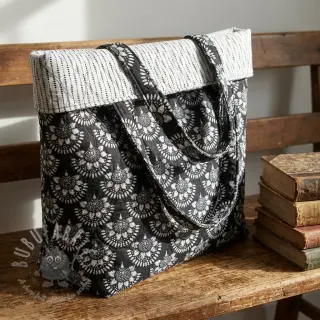 Bomullstyg VOILE STEPPED Bouquet flowers balck digital print