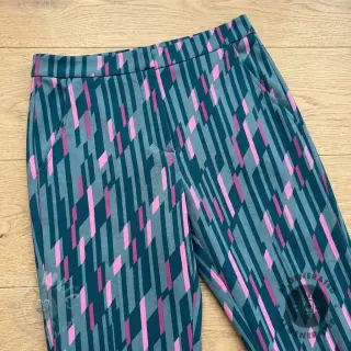 Fest- och damtyger PUNTA DI ROMA Abstract dark mint