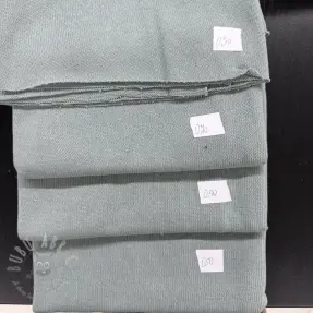 Last pieces package Tröjtrika 308