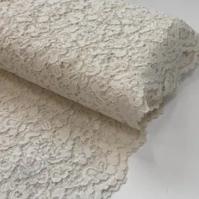 Spets Scallop off white
