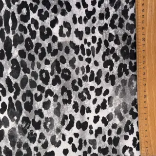 Kardat sweatshirttyg Animal skin grey digital print