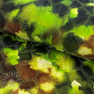 Vadderat tyg Aquarel nature gradini green