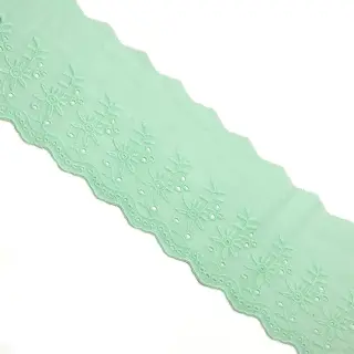 Krajka Double flower light mint