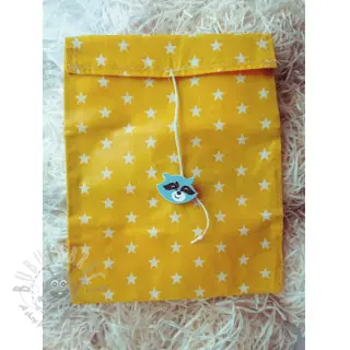 Bomullstyg Petit stars yellow