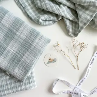 Dubbelgasväv/muslin Double sided CHECKS MINI nile