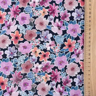 Bomullstyg Significant flowers navy digital print