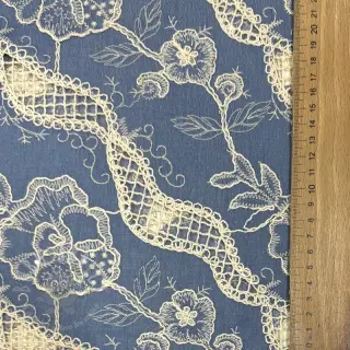 Bomullstyg JEANS EMBROIDERY Flora design B